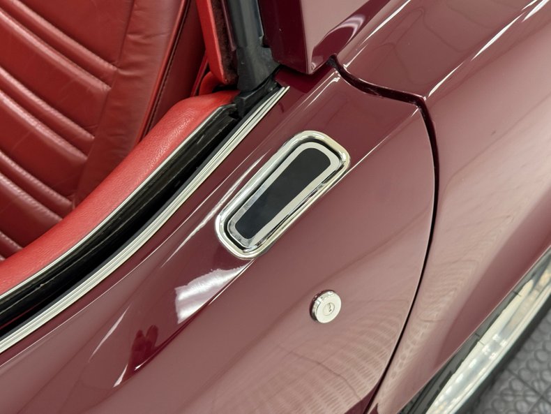 Chevrolet-Corvette-1976-Medium-Claret-Dark-Firethorn-12