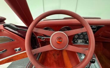 Chevrolet-Corvette-1976-Medium-Claret-Dark-Firethorn-32