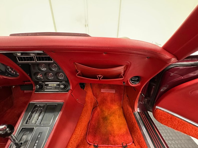 Chevrolet-Corvette-1976-Medium-Claret-Dark-Firethorn-36