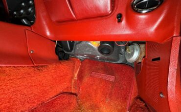 Chevrolet-Corvette-1976-Medium-Claret-Dark-Firethorn-40