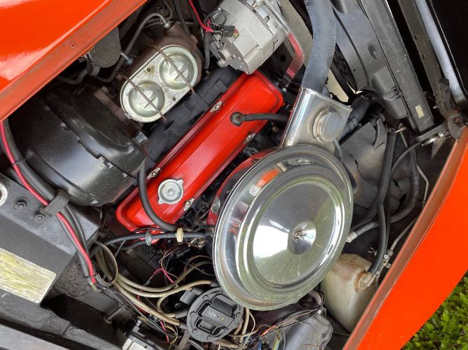 Chevrolet-Corvette-1976-Orange-15