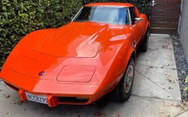 Chevrolet-Corvette-1976-Orange-20