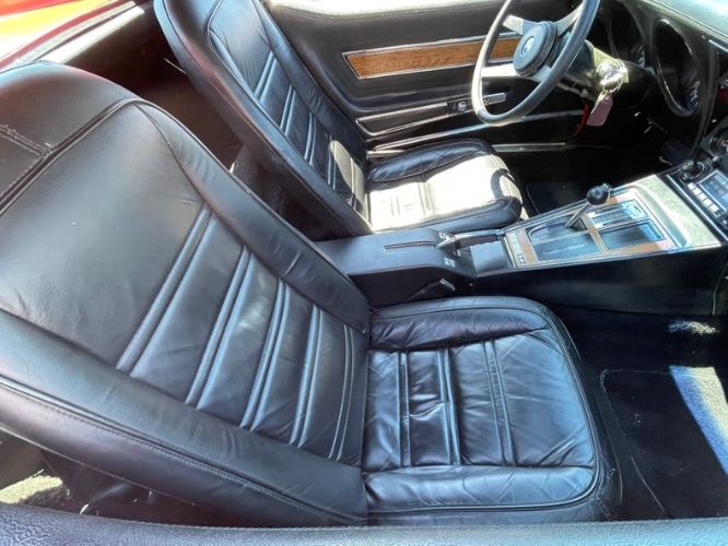 Chevrolet-Corvette-1976-Orange-Flame-Black-Leather-17