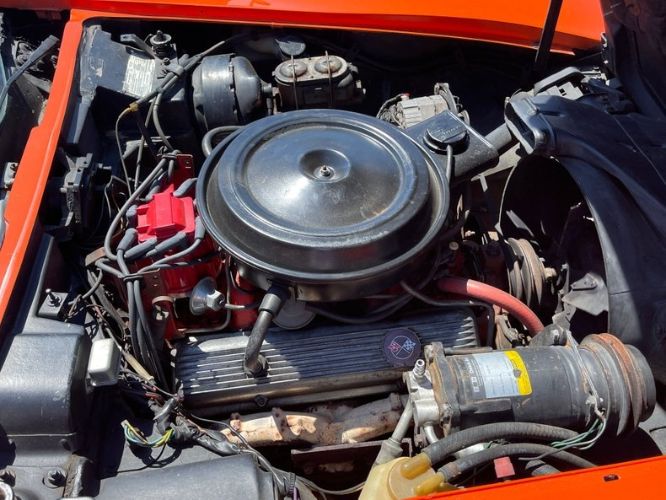 Chevrolet-Corvette-1976-Orange-Flame-Black-Leather-5