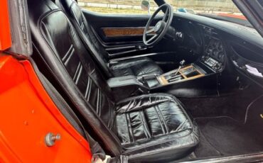 Chevrolet-Corvette-1976-Orange-Flame-Black-Leather-6