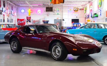 Chevrolet-Corvette-1976-Other