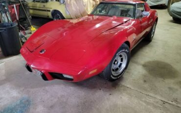 Chevrolet-Corvette-1976-Red-27