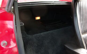 Chevrolet-Corvette-1976-Red-Black-27