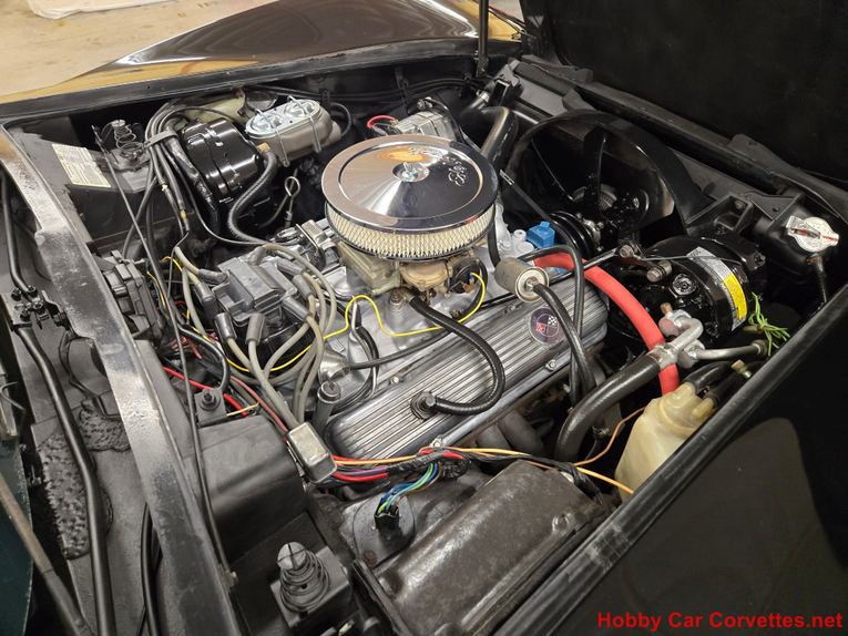 Chevrolet-Corvette-1977-Black-Smoke-22