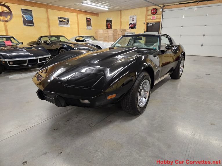 Chevrolet-Corvette-1977-Black-Smoke-29