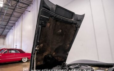 Chevrolet-Corvette-1977-Black-Smoke-Gray-44