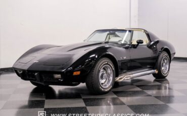 Chevrolet-Corvette-1977-Black-Smoke-Gray-8