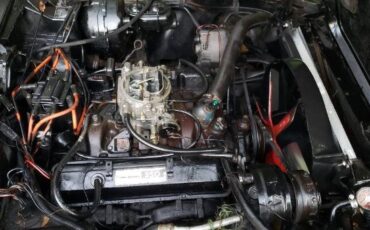 Chevrolet-Corvette-1977-Black-Tan-8