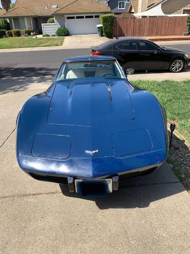 Chevrolet-Corvette-1977-Blue-3