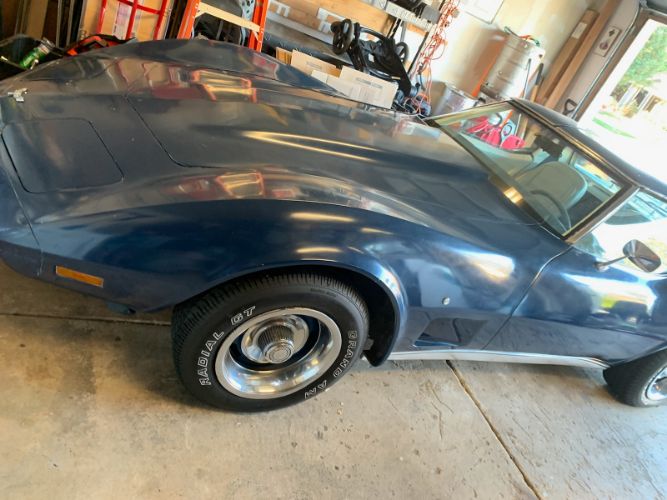 Chevrolet-Corvette-1977-Blue-5