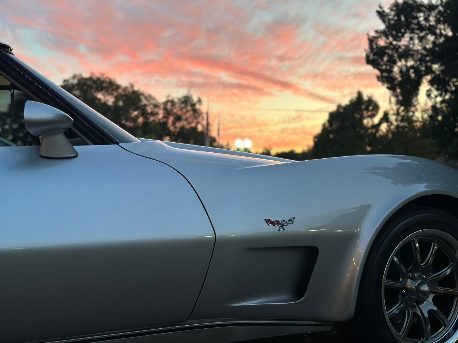Chevrolet-Corvette-1977-Coupe-10