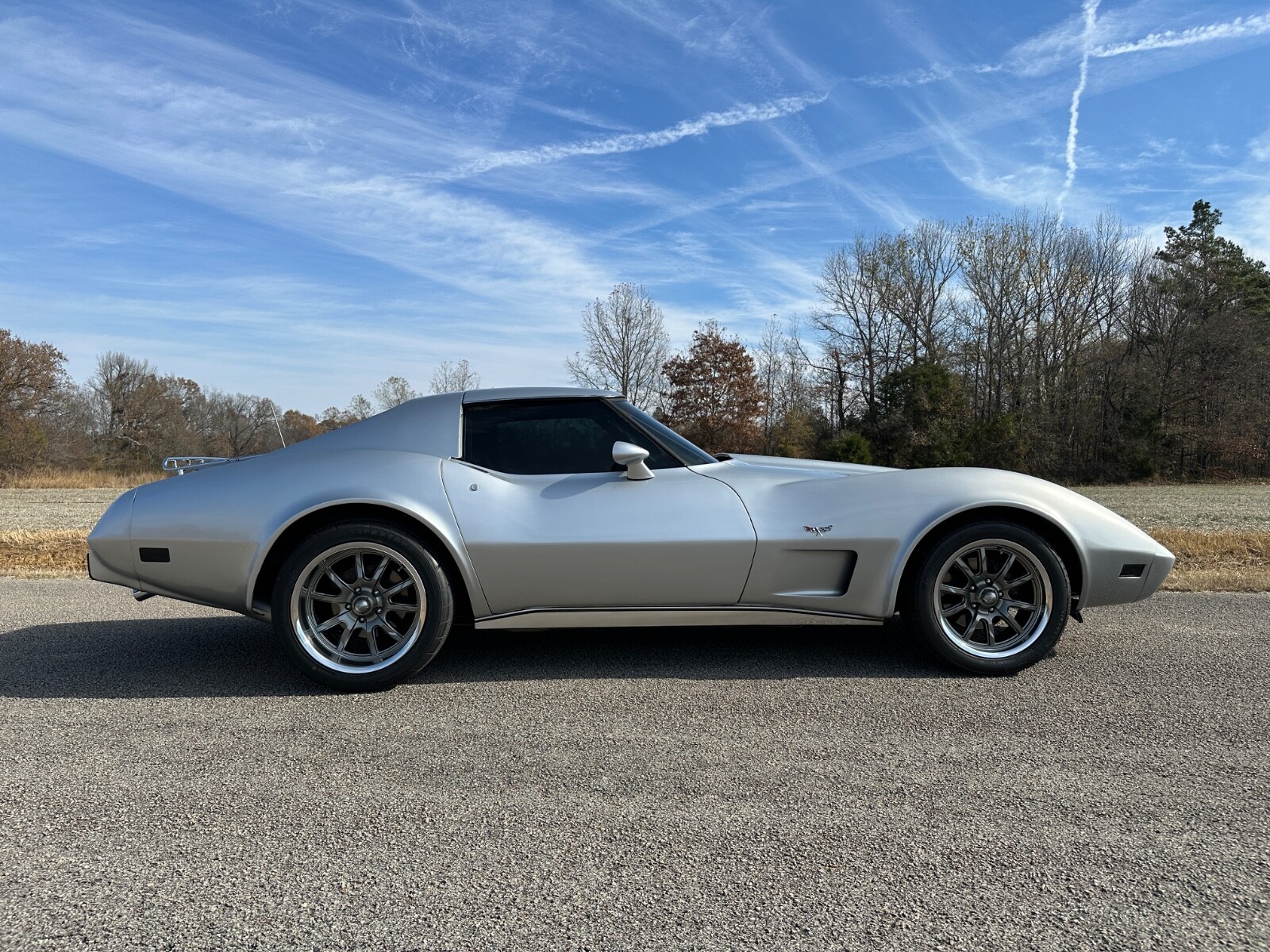 Chevrolet-Corvette-1977-Coupe-21