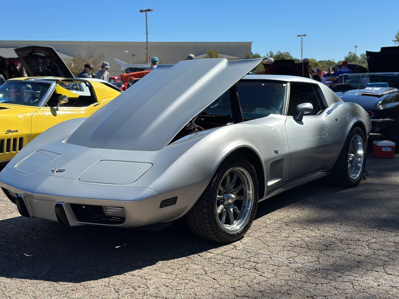 Chevrolet-Corvette-1977-Coupe-26