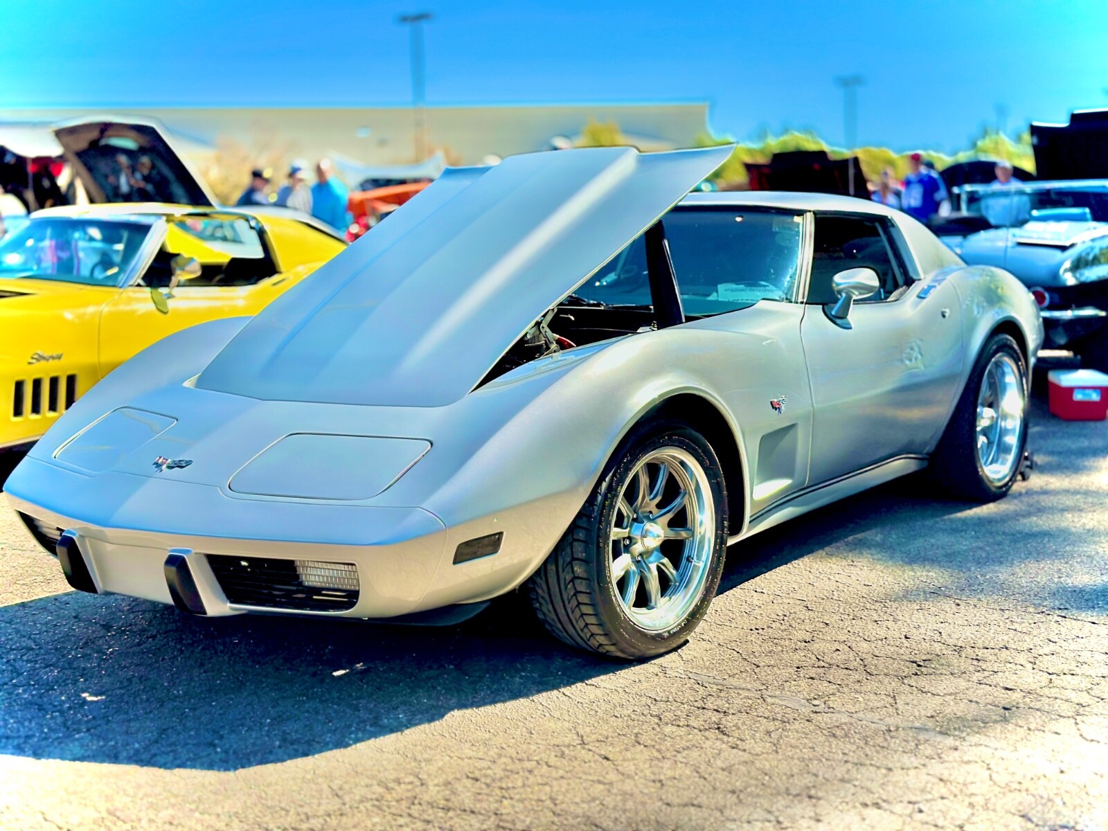 Chevrolet-Corvette-1977-Coupe-8