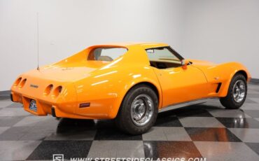 Chevrolet-Corvette-1977-Orange-Metallic-Buckskin-Tan-21