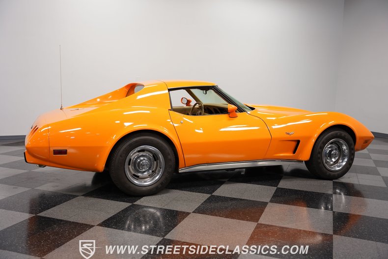 Chevrolet-Corvette-1977-Orange-Metallic-Buckskin-Tan-22
