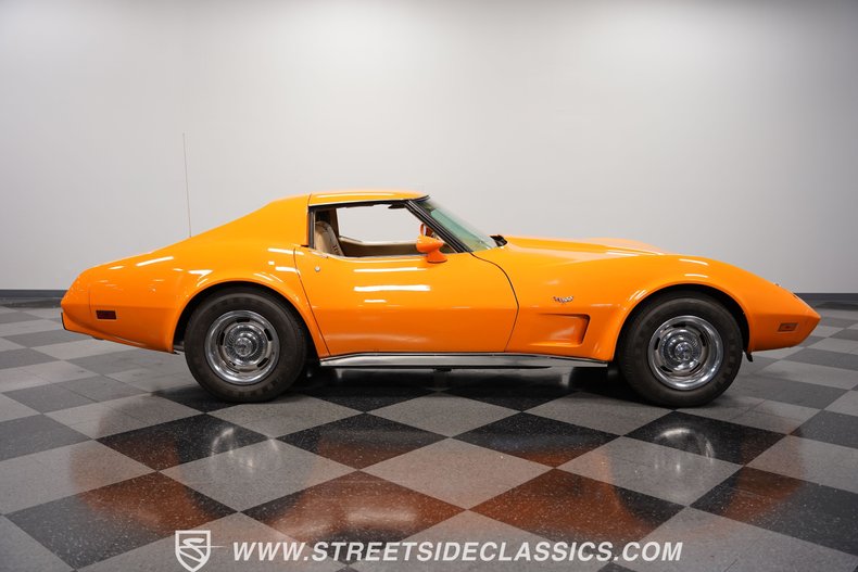 Chevrolet-Corvette-1977-Orange-Metallic-Buckskin-Tan-23