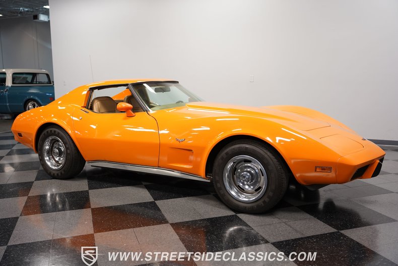 Chevrolet-Corvette-1977-Orange-Metallic-Buckskin-Tan-24