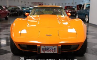 Chevrolet-Corvette-1977-Orange-Metallic-Buckskin-Tan-26