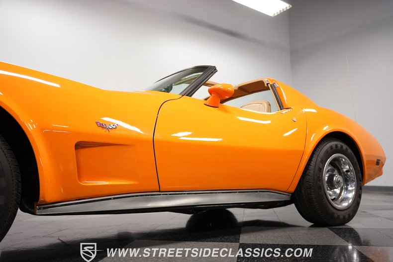 Chevrolet-Corvette-1977-Orange-Metallic-Buckskin-Tan-31