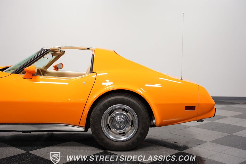 Chevrolet-Corvette-1977-Orange-Metallic-Buckskin-Tan-33