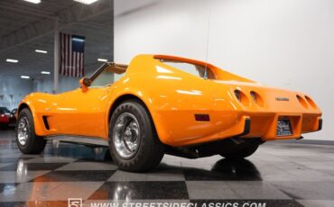 Chevrolet-Corvette-1977-Orange-Metallic-Buckskin-Tan-34