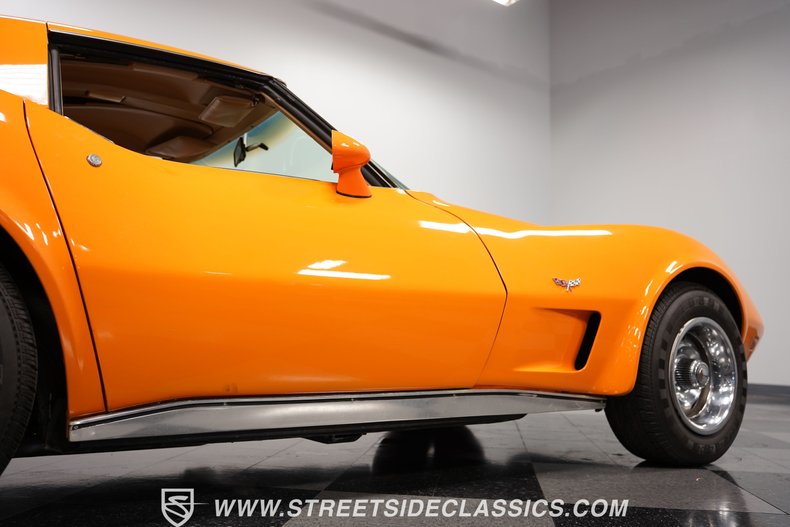 Chevrolet-Corvette-1977-Orange-Metallic-Buckskin-Tan-38