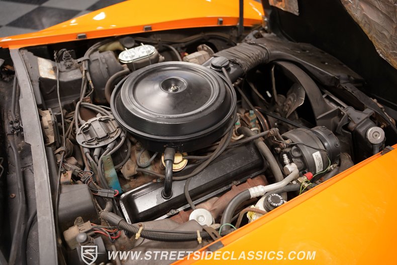 Chevrolet-Corvette-1977-Orange-Metallic-Buckskin-Tan-42