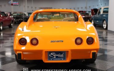 Chevrolet-Corvette-1977-Orange-Metallic-Buckskin-Tan-48