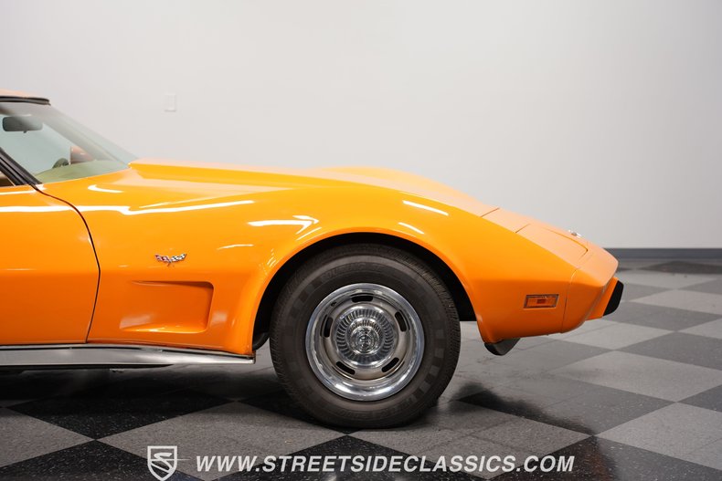 Chevrolet-Corvette-1977-Orange-Metallic-Buckskin-Tan-8