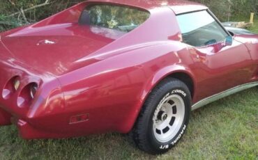 Chevrolet-Corvette-1977-Red-1