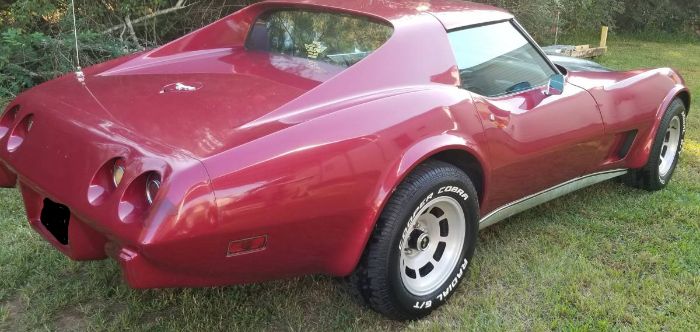 Chevrolet-Corvette-1977-Red-1