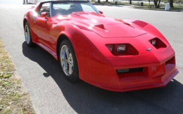 Chevrolet-Corvette-1977-Red-10