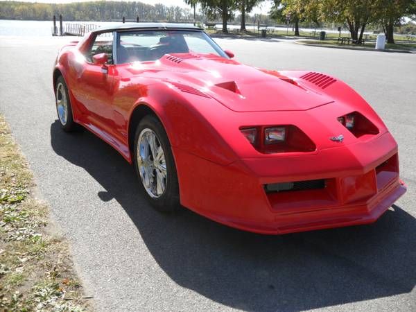 Chevrolet-Corvette-1977-Red-10