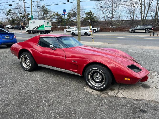 Chevrolet-Corvette-1977-Red-13