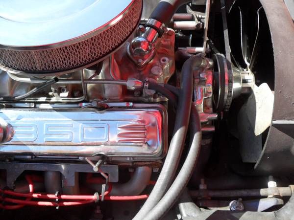 Chevrolet-Corvette-1977-Red-3