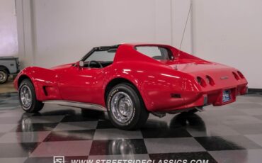 Chevrolet-Corvette-1977-Red-Black-12