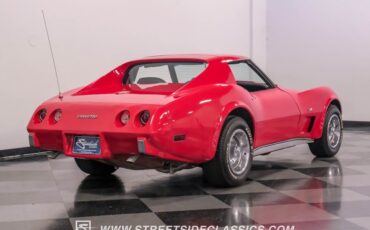 Chevrolet-Corvette-1977-Red-Black-13