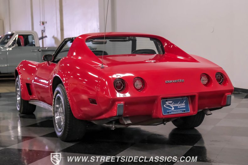 Chevrolet-Corvette-1977-Red-Black-14