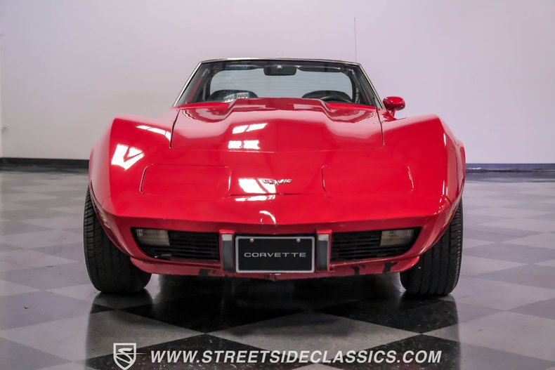Chevrolet-Corvette-1977-Red-Black-22