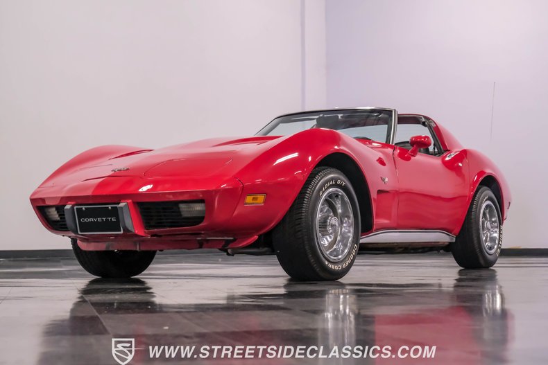Chevrolet-Corvette-1977-Red-Black-23