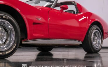 Chevrolet-Corvette-1977-Red-Black-24