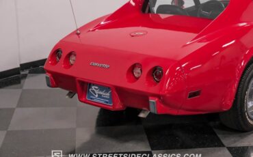 Chevrolet-Corvette-1977-Red-Black-27