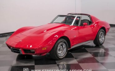 Chevrolet-Corvette-1977-Red-Black-36