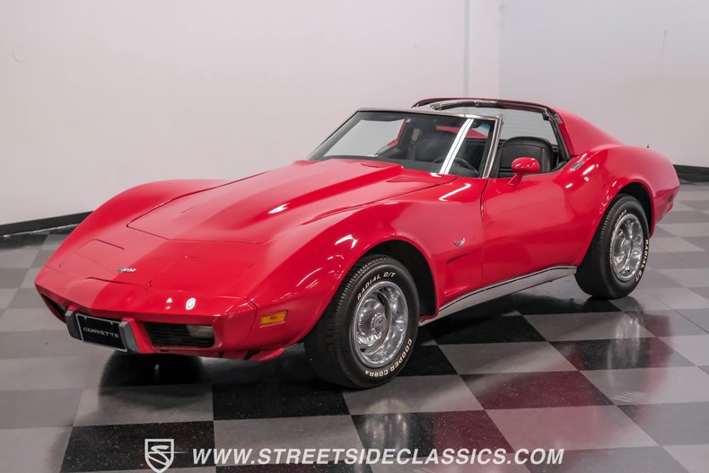 Chevrolet-Corvette-1977-Red-Black-36
